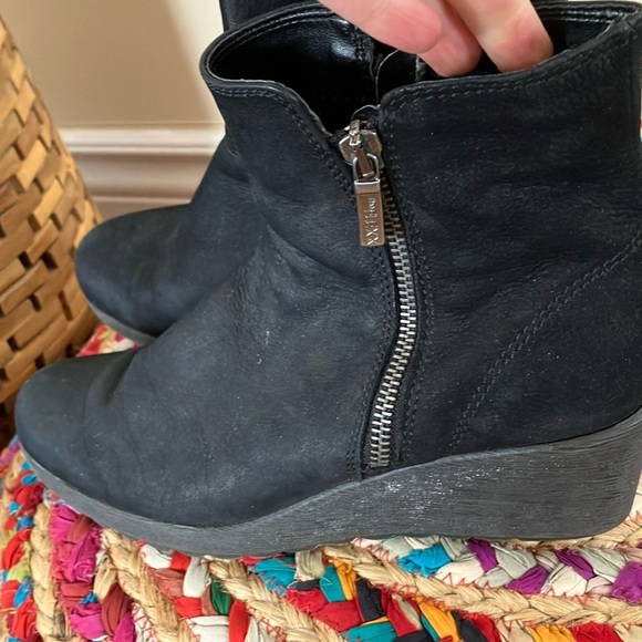 THE FLEXX Black Leather Wedges Ankle Boots - Picture 4 of 6